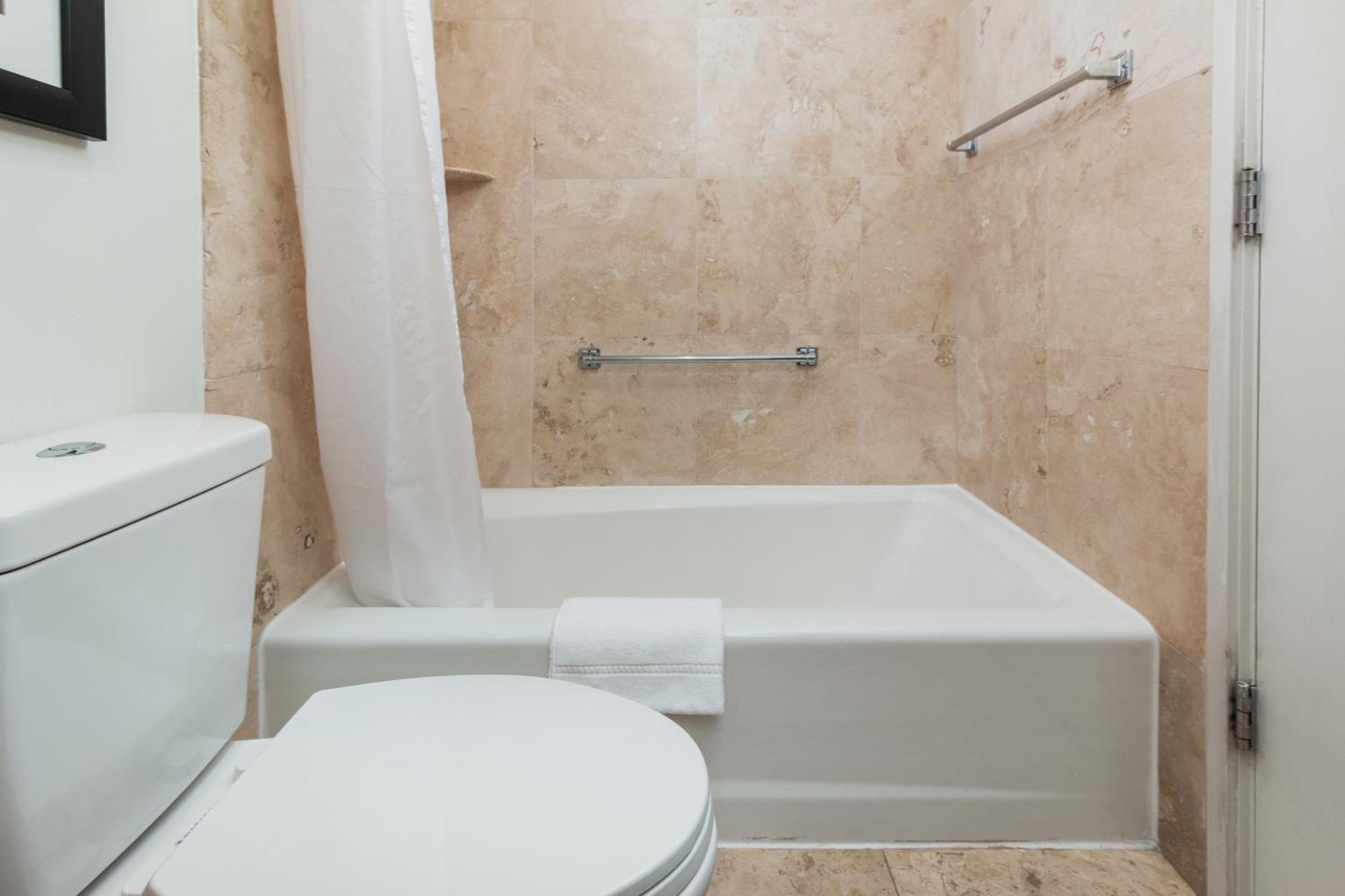 Double Queen Room